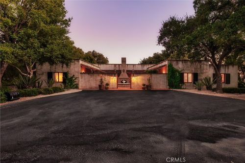 3595 Oak Trail Rd, Santa Ynez, CA, 93460-9311 | Card Image