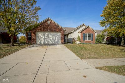 11092 Chandler Way, House other with 3 bedrooms, 2 bathrooms and null parking in Fishers IN | Image 3