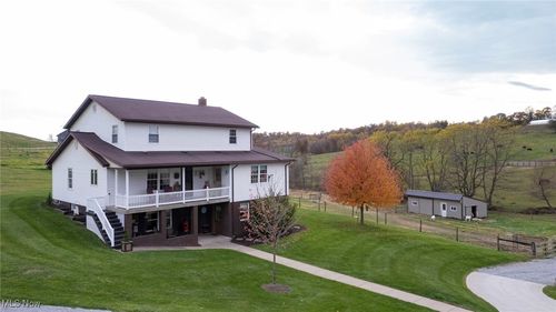 3841 Township Road 110, Millersburg, OH, 44654-8529 | Card Image