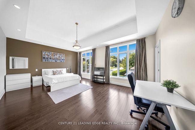 736 Hillview Cres, House other with 7 bedrooms, 5 bathrooms and 4 parking in Pickering ON | Image 17