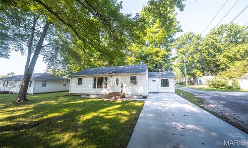 309 Jackson St, Saint James, MO, 65559-1129 | Card Image