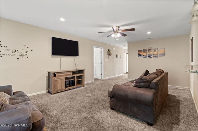 326 Nugget Trl, House other with 3 bedrooms, 2 bathrooms and 1 parking in Elizabeth City NC | Image 25