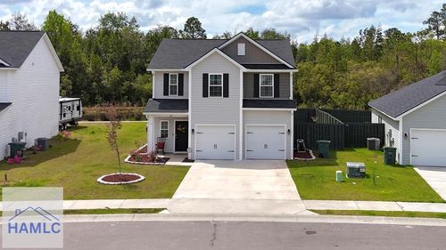 214 Brightleaf Cir, Hinesville, GA, 31313-9508 | Card Image