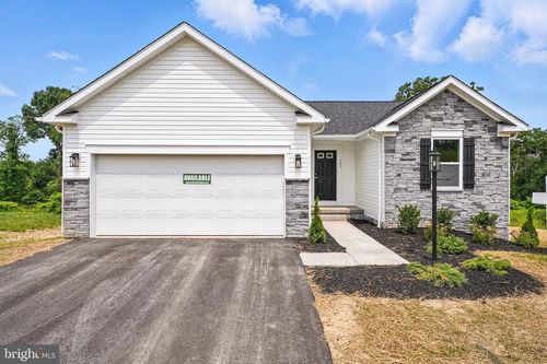 3 Thorton Avenue, RANSON, WV, 25438 | Card Image