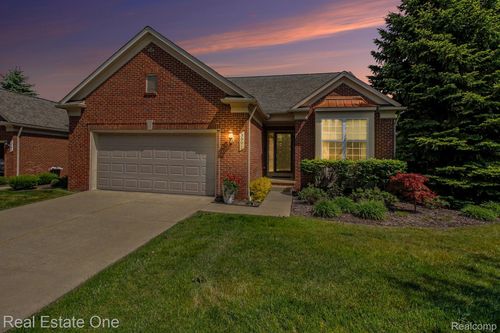 1-3991 Rainier Dr, Howell, MI, 48843-9203 | Card Image