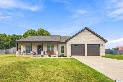 17197 Shadow Wood Lane, Athens, AL, 35614 | Card Image