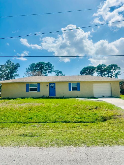 314 Se Evergreen Ter, Port St. Lucie, FL, 34983-3106 | Card Image