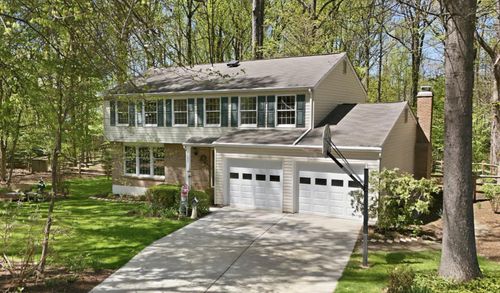 2424 Freetown Dr, RESTON, VA, 20191-2530 | Card Image