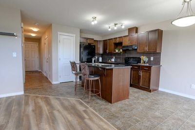 8550 103 Ave, Home with 3 bedrooms, 1 bathrooms and 2 parking in Grande Prairie AB | Image 3