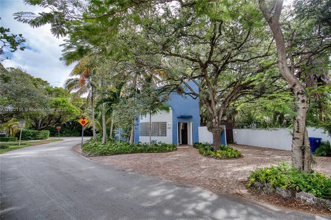 2200 Lincoln Ave, House other with 3 bedrooms, 3 bathrooms and null parking in Coconut Grove FL | Image 31