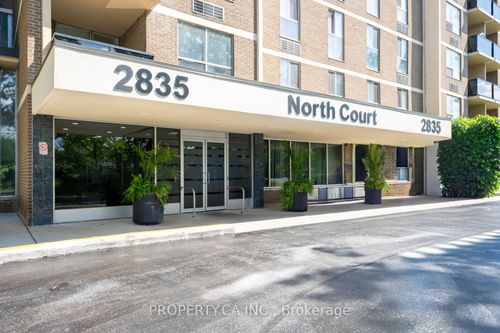 107-2835 Islington Ave, North York, ON, M9L2K2 | Card Image