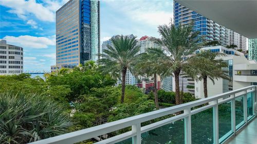 apt-1206-951 Brickell Ave, Miami, FL, 33131-3934 | Card Image