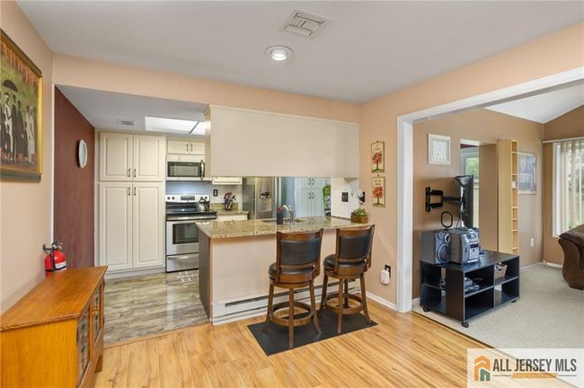 128B - 128 Balsam Plz, Townhouse with 2 bedrooms, 2 bathrooms and null parking in Monroe NJ | Image 10