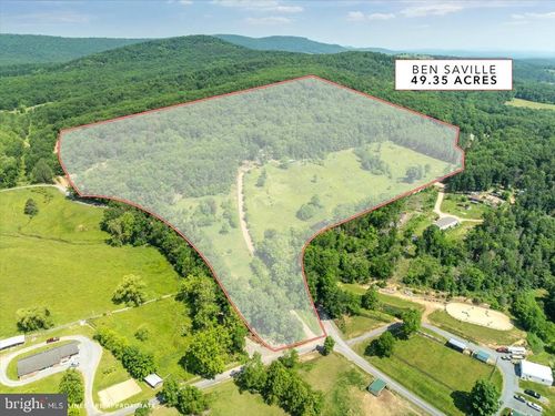 2647 Ben Saville Rd, AUGUSTA, WV, 26704-5214 | Card Image