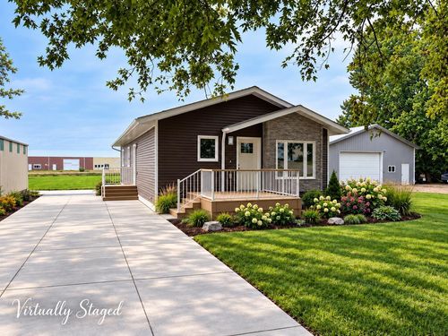 205 Wadaloup Street, Beaman, IA, 50609 | Card Image