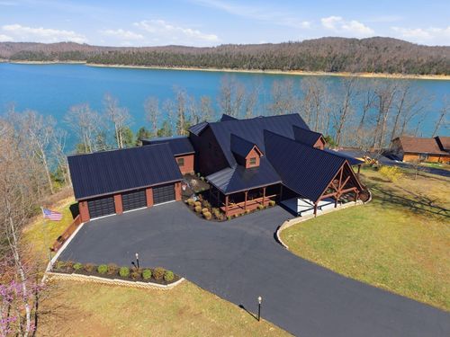 97 Black Walnut Ln, Monticello, KY, 42633-6067 | Card Image