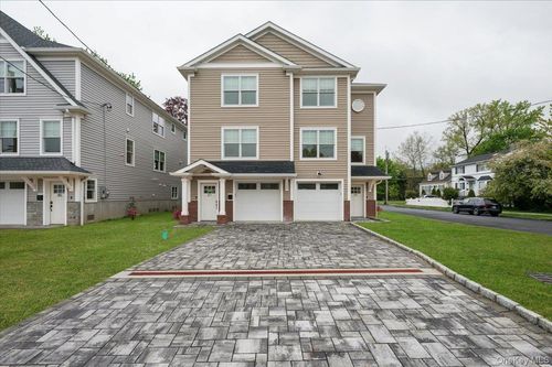 89 Crystal Street, Harrison, NY, 10528 | Card Image