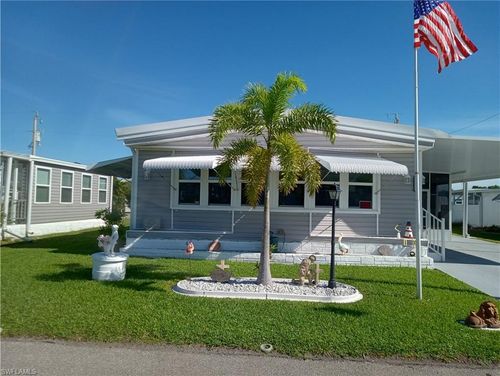 2754 Breezewood Dr, NORTH FORT MYERS, FL, 33917-1802 | Card Image
