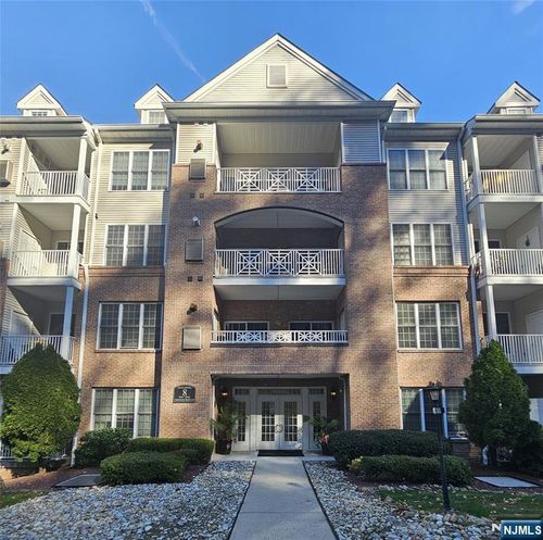 8409 Sanctuary Blvd, Riverdale, NJ, 07457-1642 | Card Image