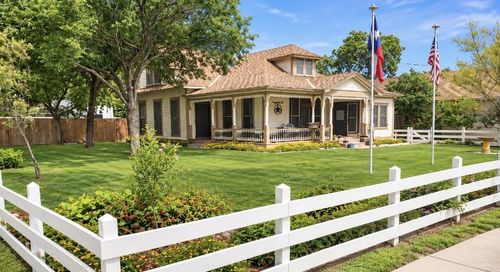 101 N 11th St, Junction, TX, 76849-4636 | Card Image