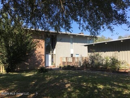 2416 Rolling Meadows Road, Gautier, MS, 39553 | Card Image