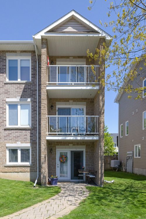 2104-225 Oak Street, Gananoque, ON, K7G2R5 | Card Image