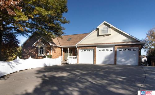 4720 Bingham Ct, Lincoln, NE, 68516-5100 | Card Image