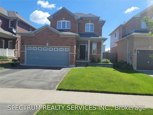 7 Charlemagne Ave, Barrie, ON, L4M0A9 | Card Image