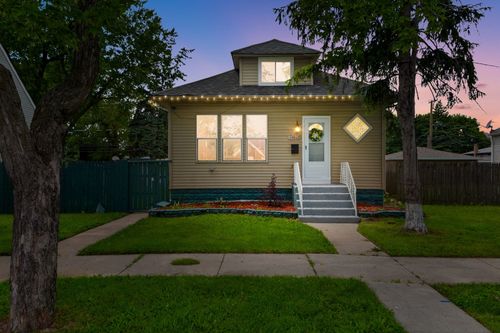 15818 Willard Ave, Harvey, IL, 60426-5128 | Card Image