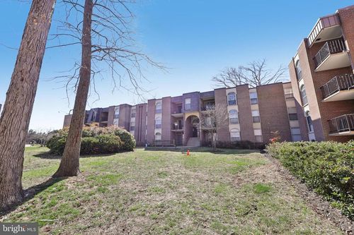 21-8310 Tobin Rd, ANNANDALE, VA, 22003-6829 | Card Image