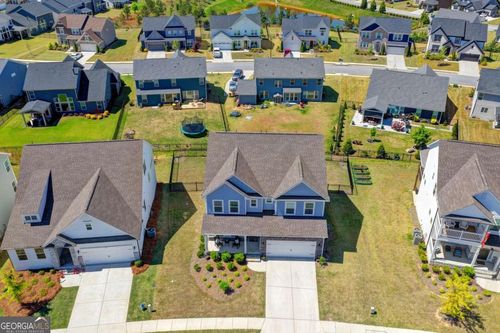 572 Redfish Way, Hoschton, GA, 30548-5562 | Card Image