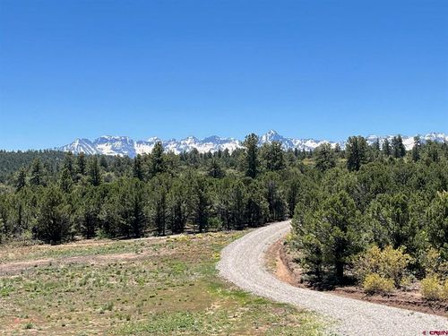 744 Larsen Dr, Montrose, CO, 81403-9019 | Card Image