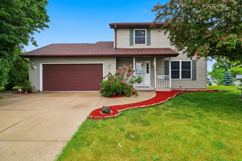 10341 S Oriole Ln, Oak Creek, WI, 53154 | Card Image