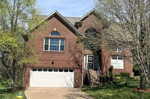 200 Bateman Ave, Franklin, TN, 37067-2648 | Card Image