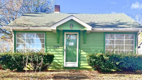 326 S 11th St, Chesterton, IN, 46304 | Card Image
