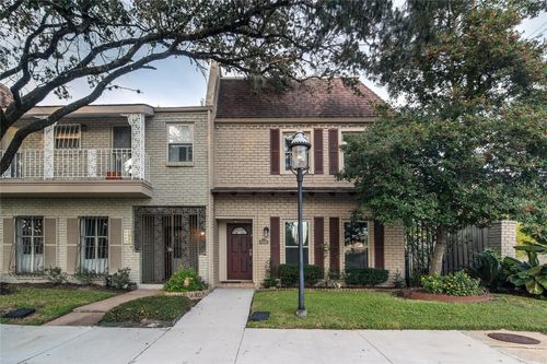 8602 Oakford Dr, Houston, TX, 77024-4604 | Card Image