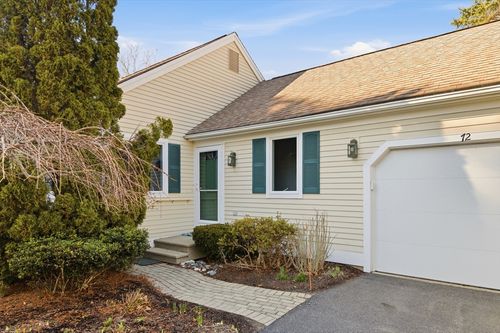 72-72 Pine Hill Blvd, Mashpee, MA, 02649-2850 | Card Image
