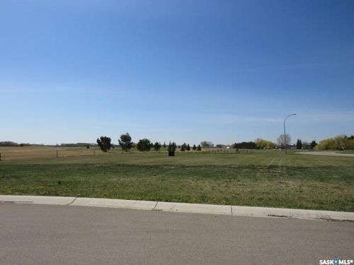 5 Swerhone Court, Canora, SK, S0A0L0 | Card Image