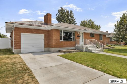 631 Holley St, Shelley, ID, 83274-1405 | Card Image
