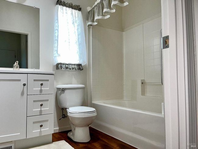 38 Mobile Mnr, House other with 3 bedrooms, 2 bathrooms and 3 parking in Angwin CA | Image 15