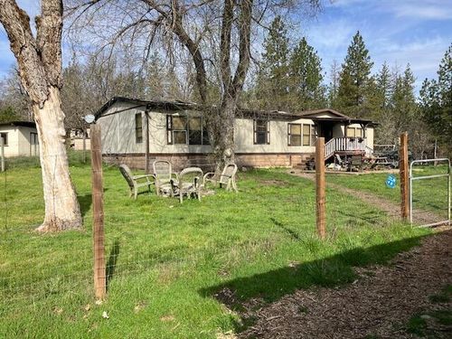 5845 Rhodes Ln, Eagle Point, OR, 97524-9778 | Card Image