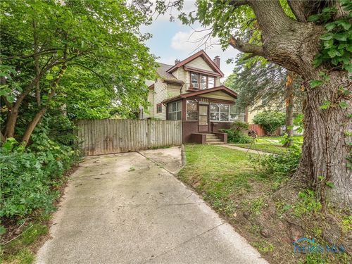 3837 Homewood Ave, Toledo, OH, 43612-1205 | Card Image