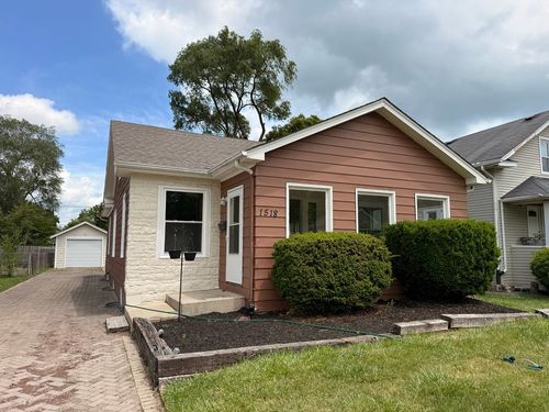 1518 Melrose Avenue, Waukegan, IL, 60085 | Card Image