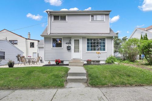 4265 S 1st Street, Milwaukee, WI, 53207 | Card Image