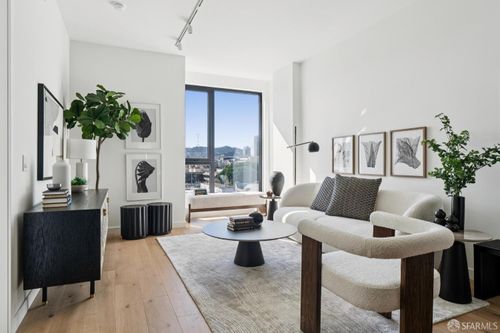 wb6-988 Harrison Street, San Francisco, CA, 94107 | Card Image
