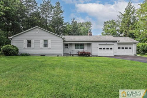 933 Edgewood Dr, Newton, NJ, 07860-4529 | Card Image