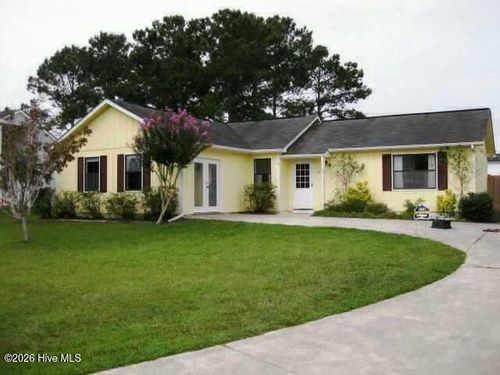 107 Pine Needle Dr, Hubert, NC, 28539-4483 | Card Image