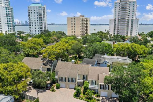 3-3530 Village Way, TAMPA, FL, 33629-8950 | Card Image