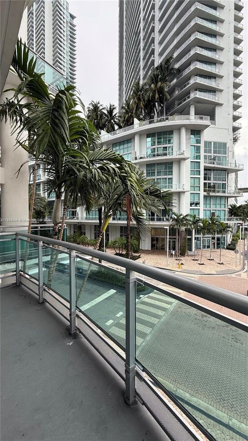 apt-312-350 S Miami Ave, Miami, FL, 33130-1915 | Card Image