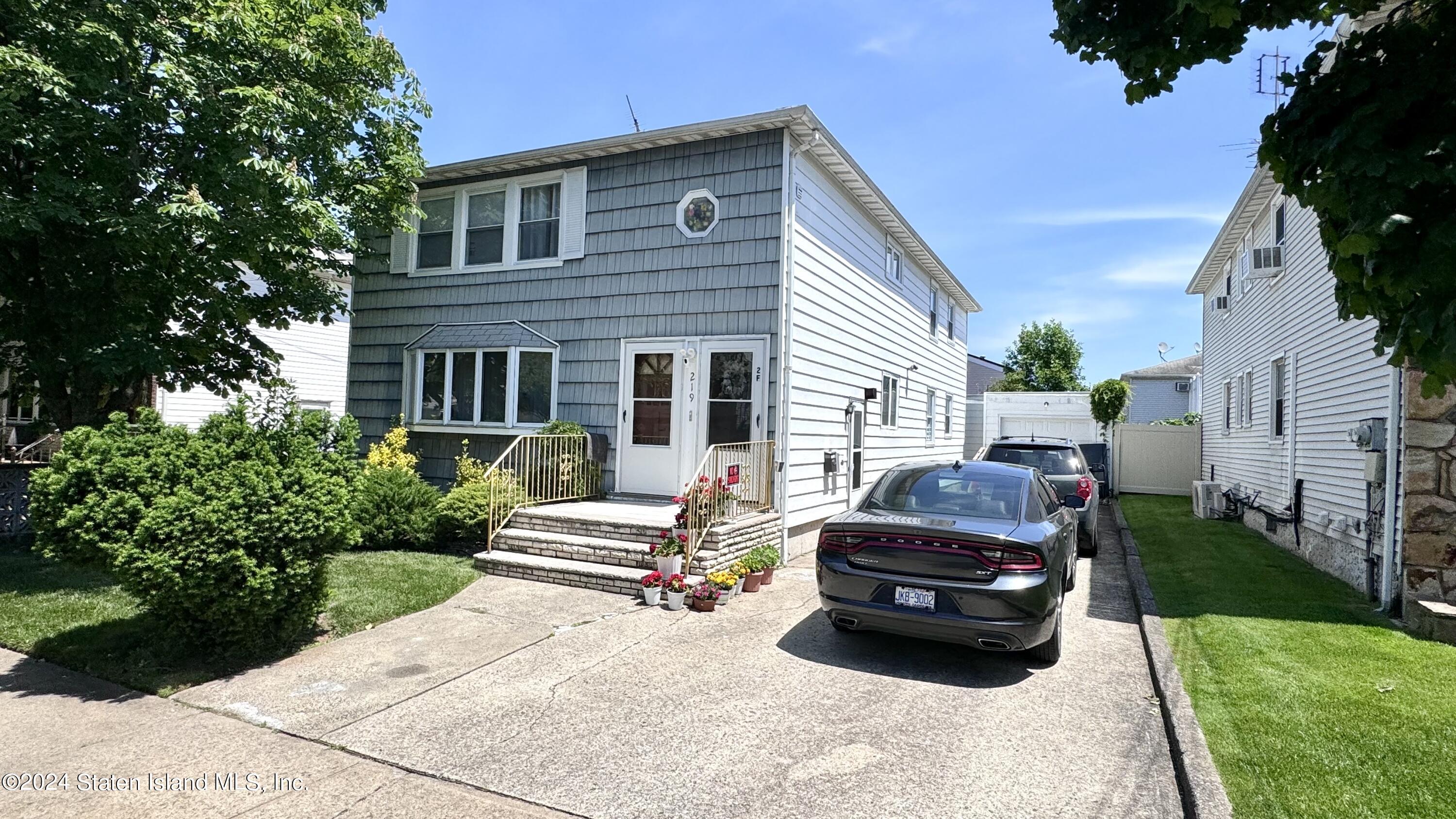 Eltingville Blvd, Staten Island, NY 10312